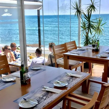 Apartment Mi Capricho Beachfront- 9d With Sea Views - Costa Del Sol La Cala De Mijas